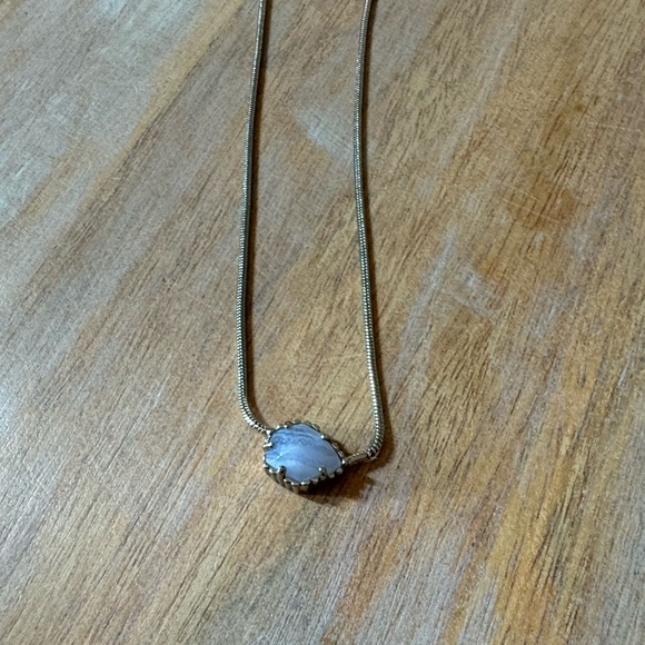 Kendra Scott Necklace - Picture 4 of 5